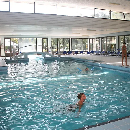 Commodore Terme Szálloda 3*