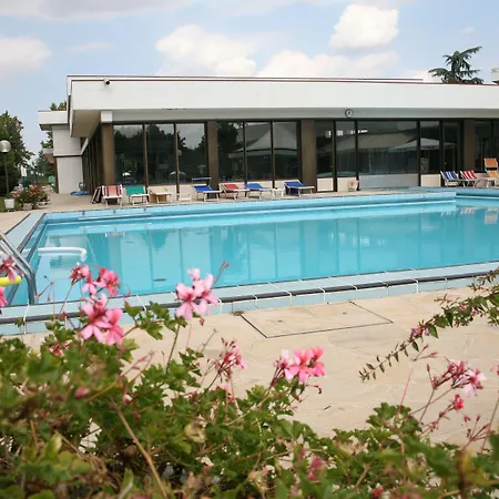 Hotel Commodore Terme 3*